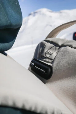 WEDZE Freeride Ski Backpack - FR 100 Beige -WEDZE SHOP freeride ski backpack with laptop pocket fr 23 l beige 18