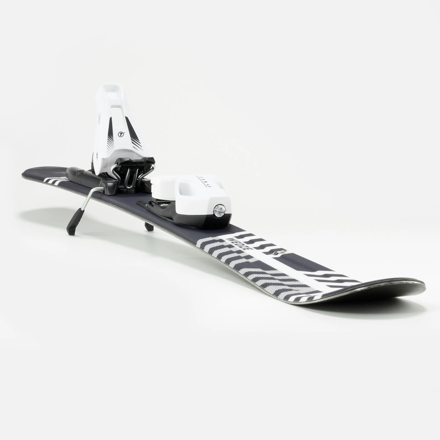 WEDZE Kids' Downhill Skis - Boost 500 Black/White 5 WEDZE Kids' Downhill Skis - Boost 500 Black/White - Image 5