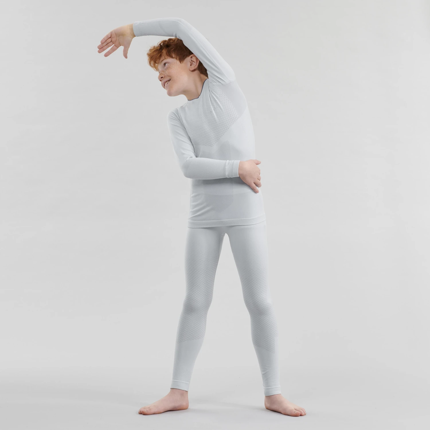 Kids' High-Tech Cross-Country Skiing Base Layer - UW 500 Grey 2 Kids' High-Tech Cross-Country Skiing Base Layer - UW 500 Grey - Image 2