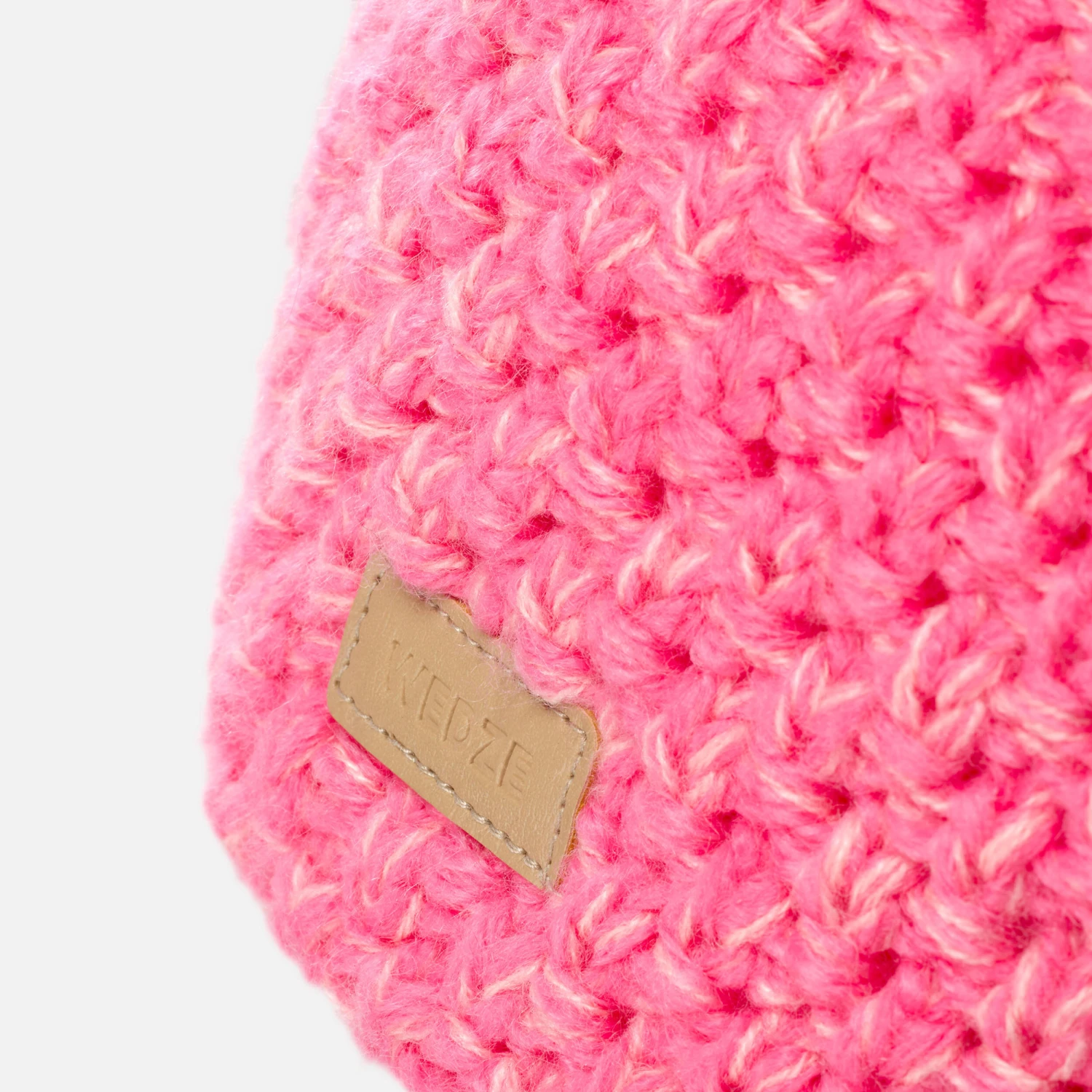 WEDZE Kids’ Ski Hat - Timeless Pink 4 WEDZE Kids’ Ski Hat - Timeless Pink - Image 4