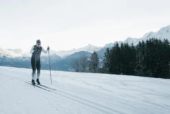 Men's Classic Cross-Country Ski Boots - XC S 900 Black -WEDZE SHOP men s classic cross country ski boots xc s 900 black 9