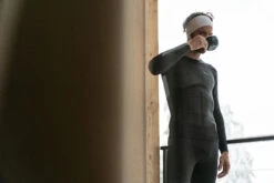 Men’s Base Layer Ski Top - 900 Black -WEDZE SHOP men s cross country skiing base layer top uw 900 grey 6