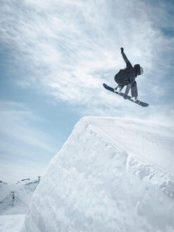 Men's Snowboard And Ski Bib Pants – SNB 900 Black -WEDZE SHOP snowboard and ski bib pants snb 900 black 15