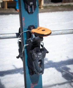 Snowboard And Ski Lock 10 Snowboard And Ski Lock -WEDZE SHOP snowboard and ski lock 4