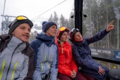 WEDZE Women's Cable-Knit Wool Hat With Pompom - Cream 13 WEDZE Women's Cable-Knit Wool Hat With Pompom - Cream -WEDZE SHOP women s cable knit wool hat with pompom cream 6