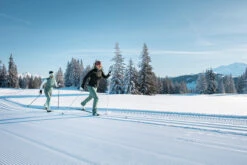 Women's Cross-Country Skiing Jacket – 550 Black -WEDZE SHOP women s cross country skiing jacket 550 black 7