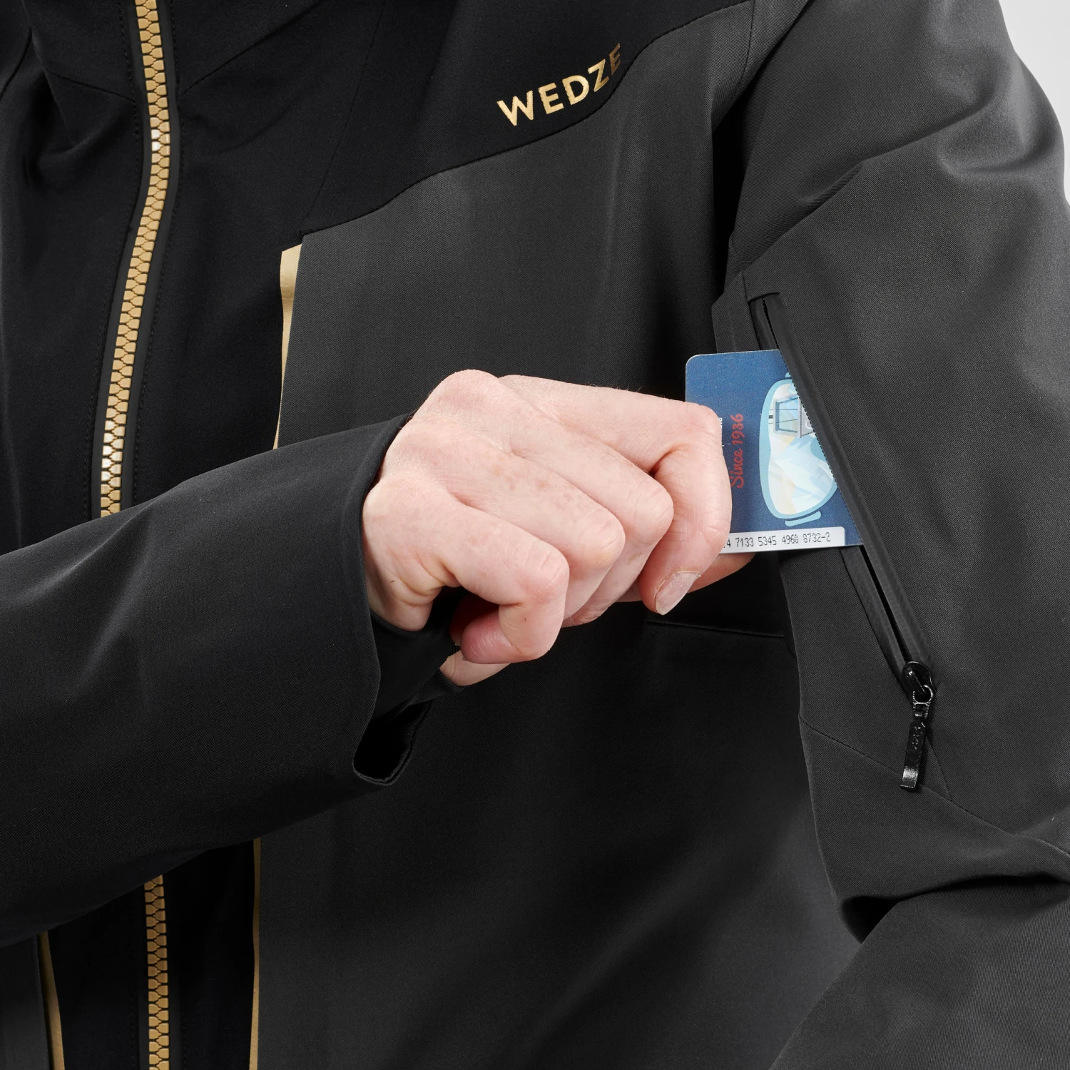 WEDZE Women's Ski Jacket & Midlayer - 980 Black 4 WEDZE Women's Ski Jacket & Midlayer - 980 Black - Image 4