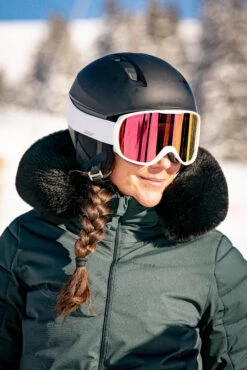 WEDZE Women’s Mid-Length Ski Jacket - Warm 100 Green 35 WEDZE Women’s Mid-Length Ski Jacket - Warm 100 Green -WEDZE SHOP womens downhill ski jacket 100 blue 16