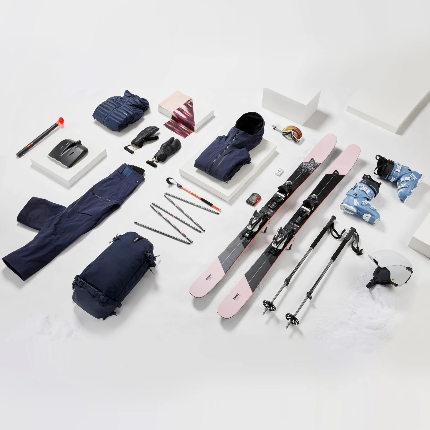 WEDZE Women’s Ski Down Jacket - FR 900 Blue 2 WEDZE Women’s Ski Down Jacket - FR 900 Blue - Image 2