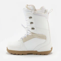 Women’s Snowboard Boots - Endzone White 16 Women’s Snowboard Boots - Endzone White -WEDZE SHOP womens snowboard boots endzone white 2